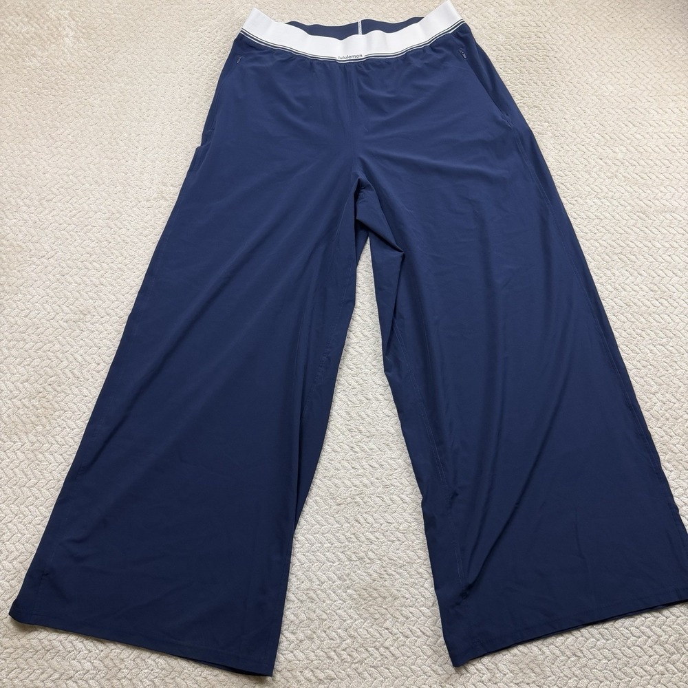 Lululemon Swift High-Rise Wide-Leg Pant Logo Waistband Blue White XL Sporty Chic - Picture 2 of 11